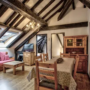 Floor Mansard - Mont Blanc Haven Chamonix